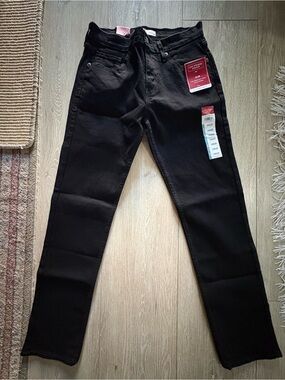 Levi's Slim Straight Men's Jeans in Black